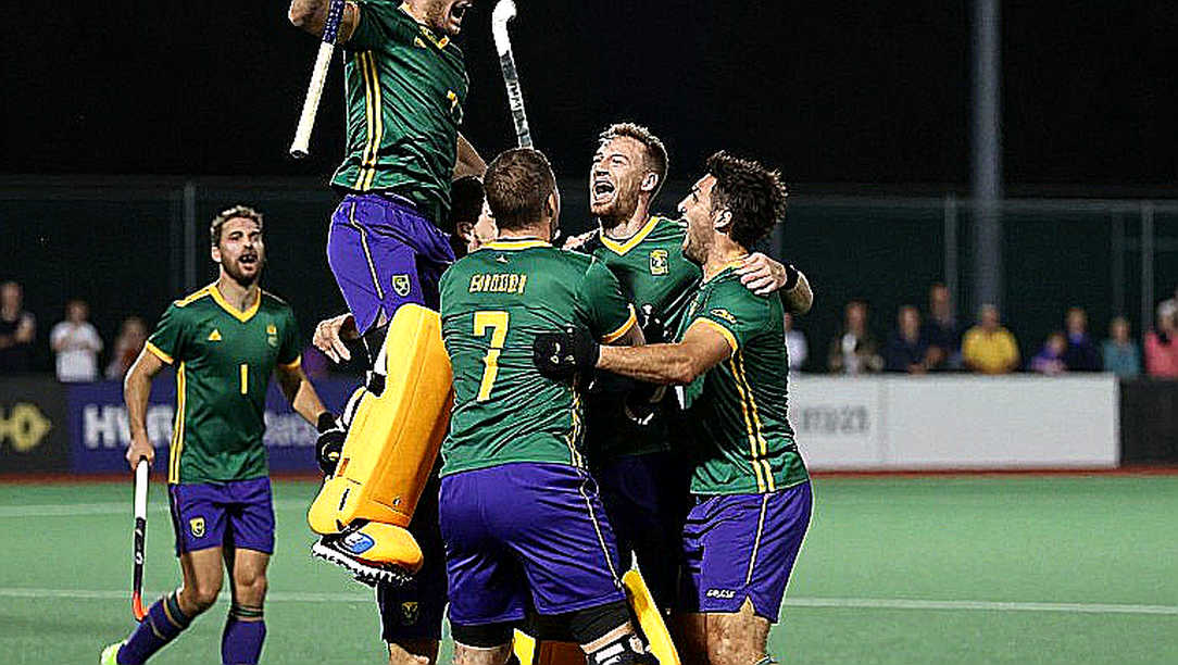 Three Out of Thirty-Eight: The Space Hockey Occupies in an Asian Games Live Blog