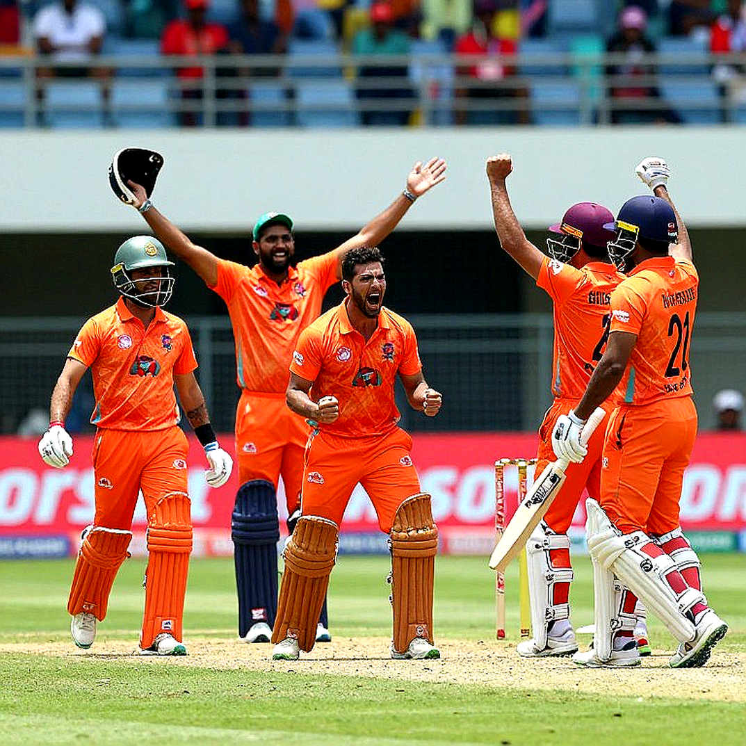 Chennai, 12 December: Where the Big Bash Leaves Its Own Pitch Behind Chennai, 12 December: Where the Big Bash Leaves Its Own Pitch Behind