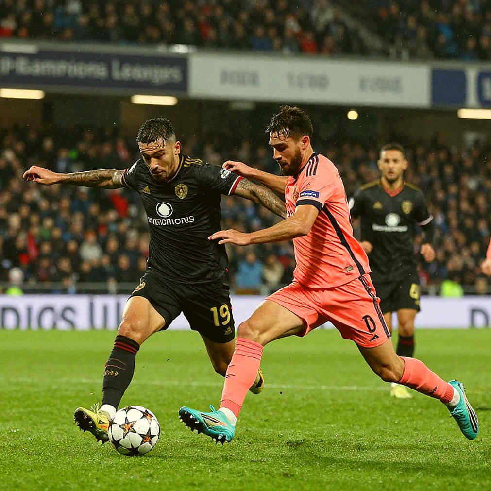 Como 1-4: Where Carrick's Apology Speaks Louder Than the Scoreline