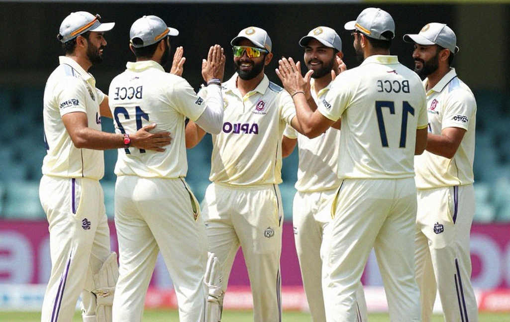 The Melbourne Scorebook: 65 Balls, 19 Years, and Cricket's Most Expensive Rush