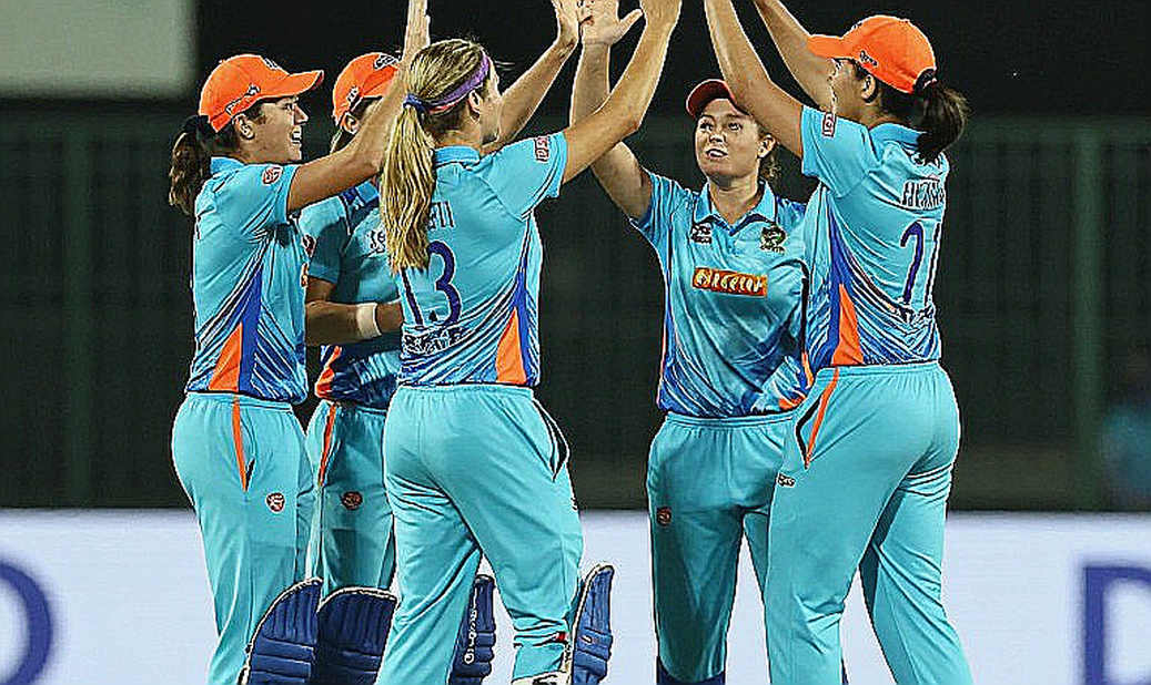 Harmanpreet Steps Down, Smriti Mandhana Rises: The Immutable Chain of Women's Cricket