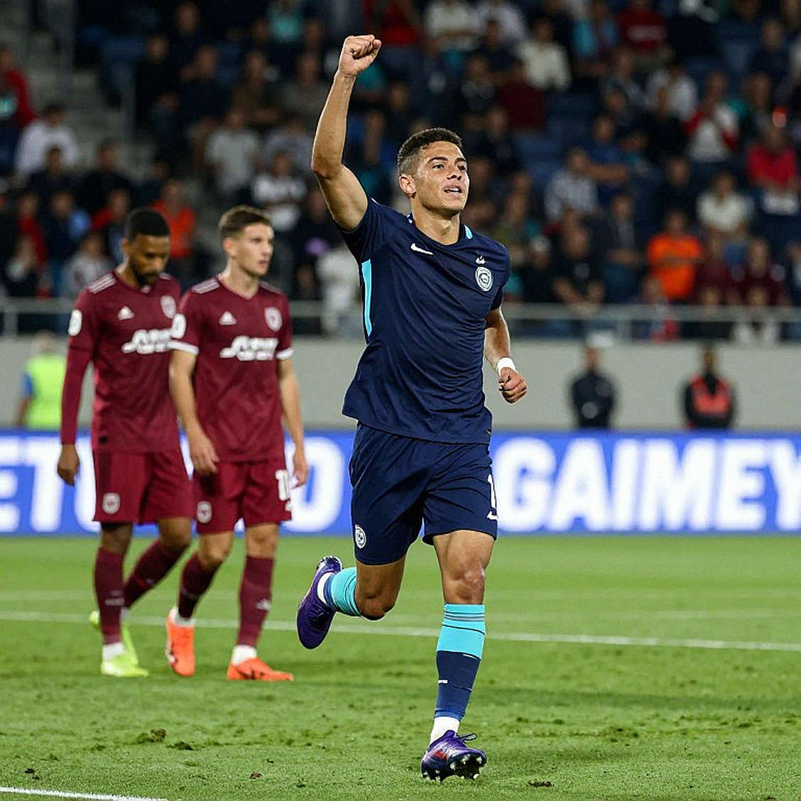 Signal Over Noise — Why an Empty Data Field Is Never a Zero-Risk Field in the Transfer Window Signal Over Noise — Why an Empty Data Field Is Never a Zero-Risk Field in the Transfer Window