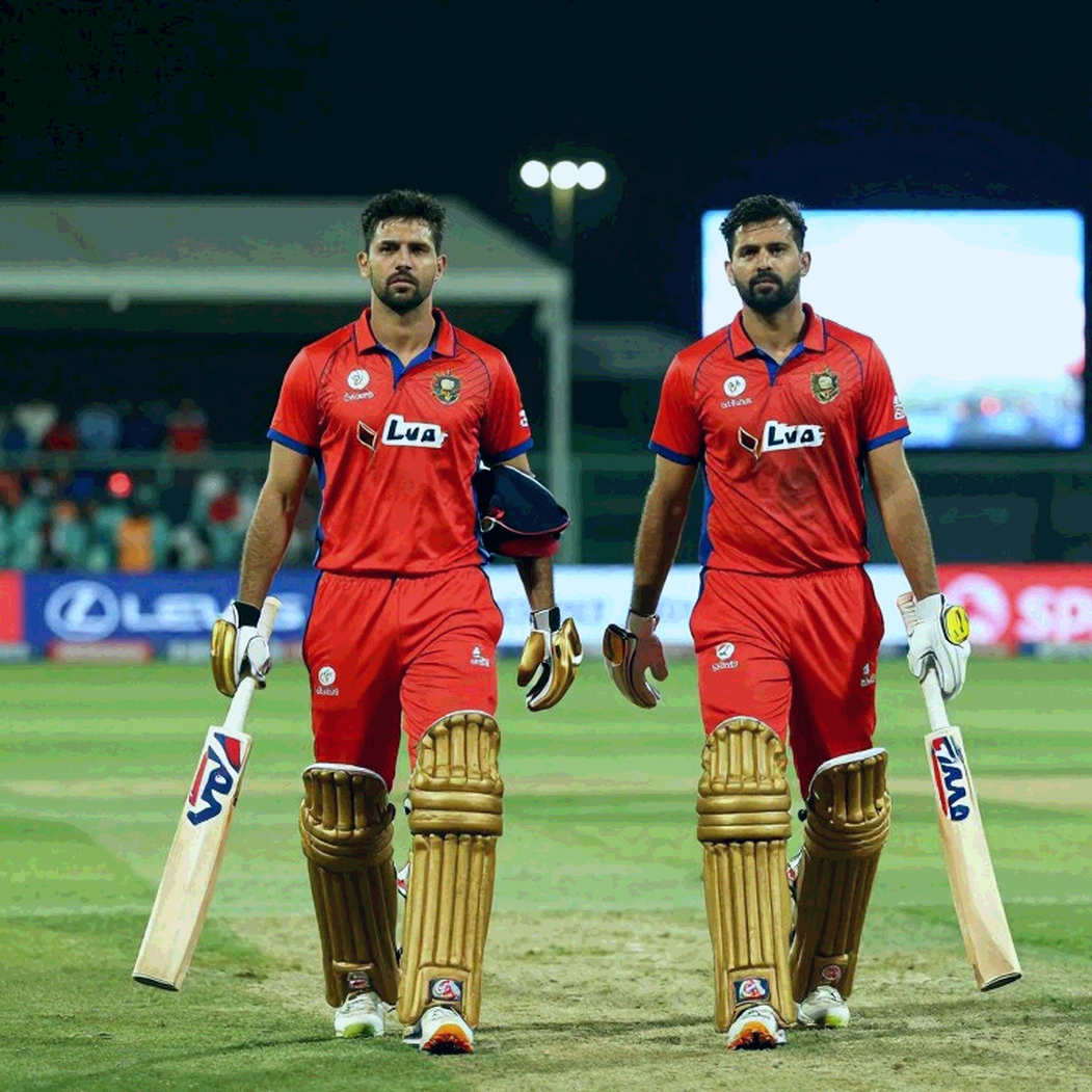 The No. 5 Corridor: Rahul's 129* off 87, a Seat Beside Dhoni, and the Arithmetic of a Qualified Record