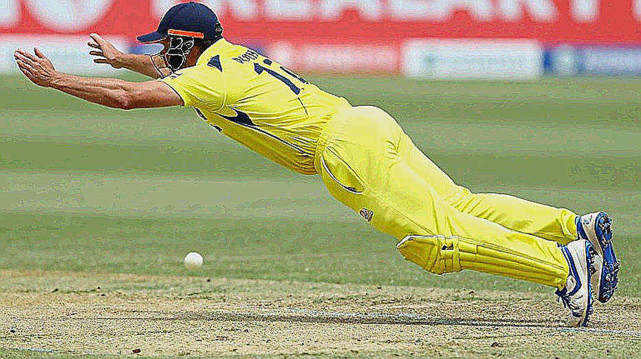 The First Six Overs Ledger: The Powerplay Pattern That Keeps Returning to My Notebook, From the BPL to the Dhaka Premier League