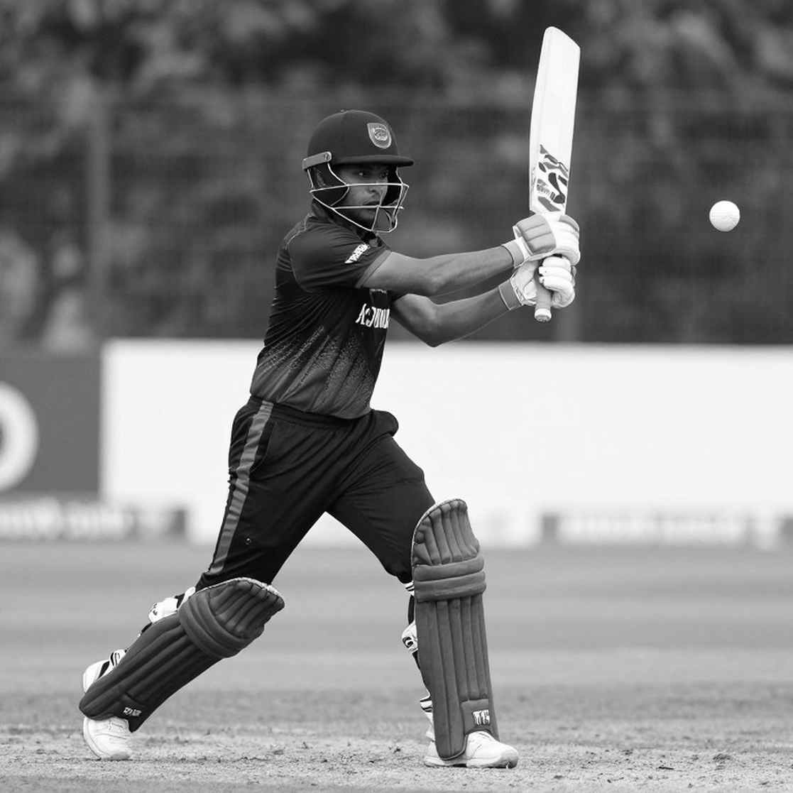 Cricket's Unwritten Strata and the Blockchain Ledger: A Scout's Diary from the Data-Provenance Dig Cricket's Unwritten Strata and the Blockchain Ledger: A Scout's Diary from the Data-Provenance Dig