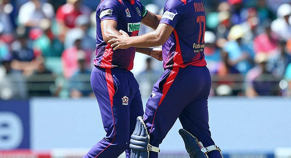 Boland's First Ball, Four Wickets and One Empty Cell: The Gqeberha Day-Two Ledger