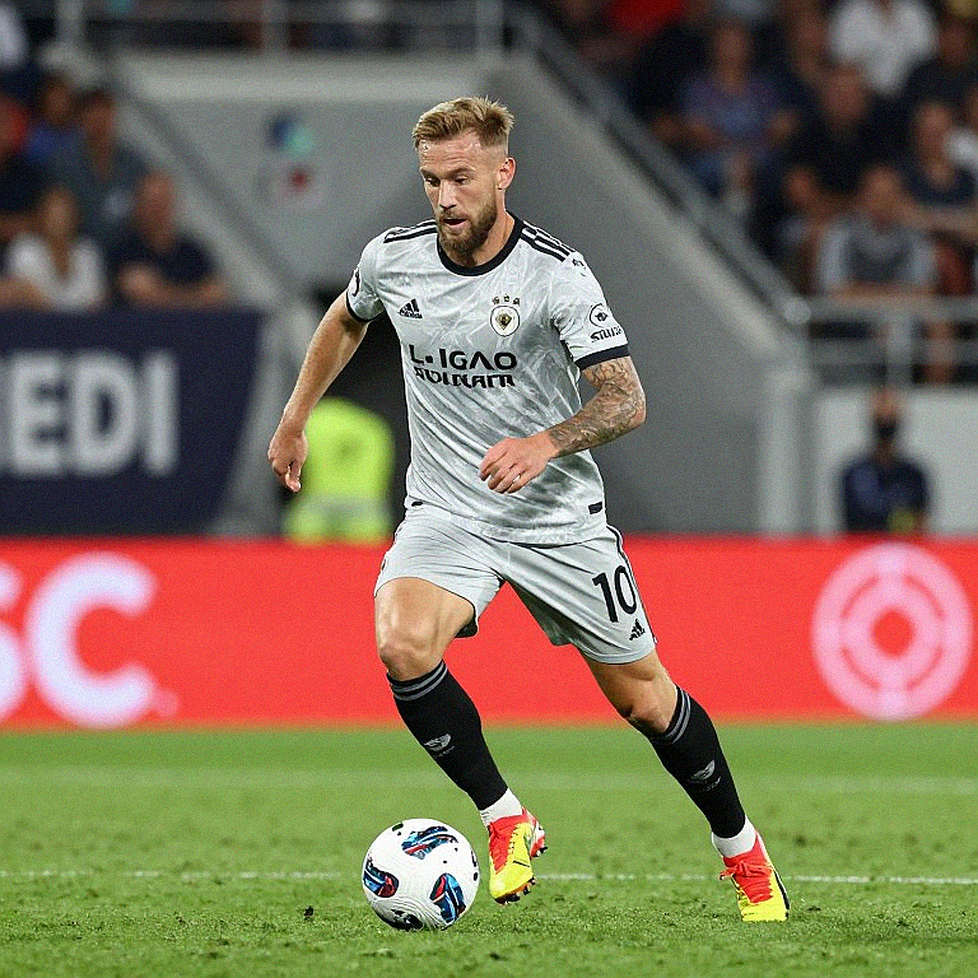From a Seven-Week Ankle to Six Serie A Matches: The Load Logic Inside Arsenal's New Striker Talk