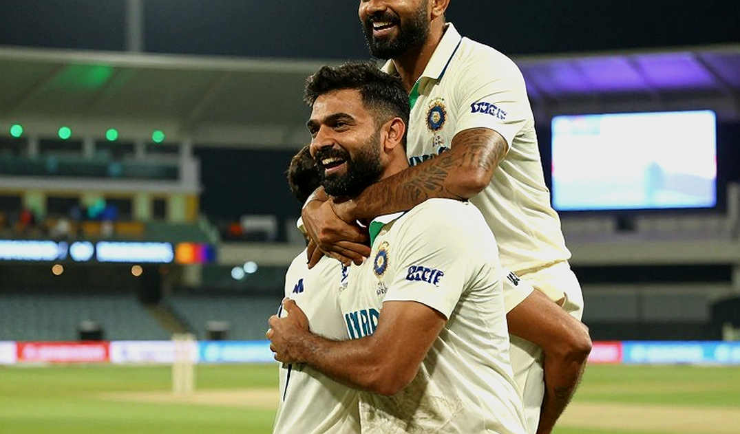 খালি ছকের পাঠ: যখন তথ্য আসে না, তখন কলম থামানোর সাহস