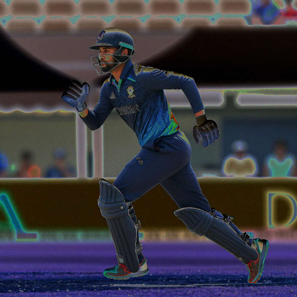 A Dry Kingsmead Pitch and 52.37 Inside a Bounded Window: Green's Injury and Australia's Selection Equation