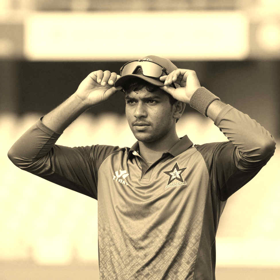কুড়ি বছরের কাঁধে বিশ ওভার: বাংলাদেশের গতির হিসাব আসলে কে রাখে?